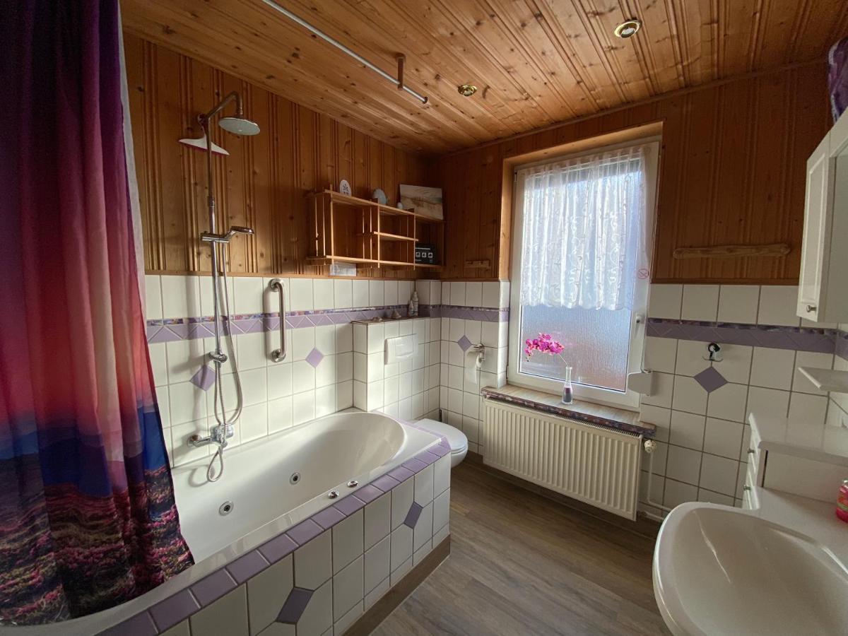 Ferienwohnung "Bine" Lubeck Bagian luar foto